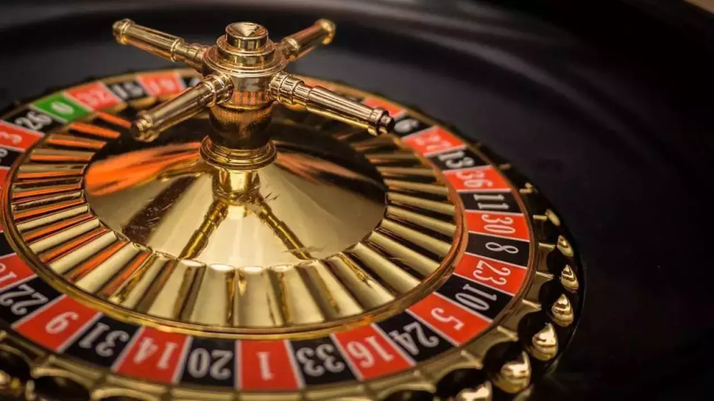Learn How to Become an Expert in Professional Blackjack Playing.