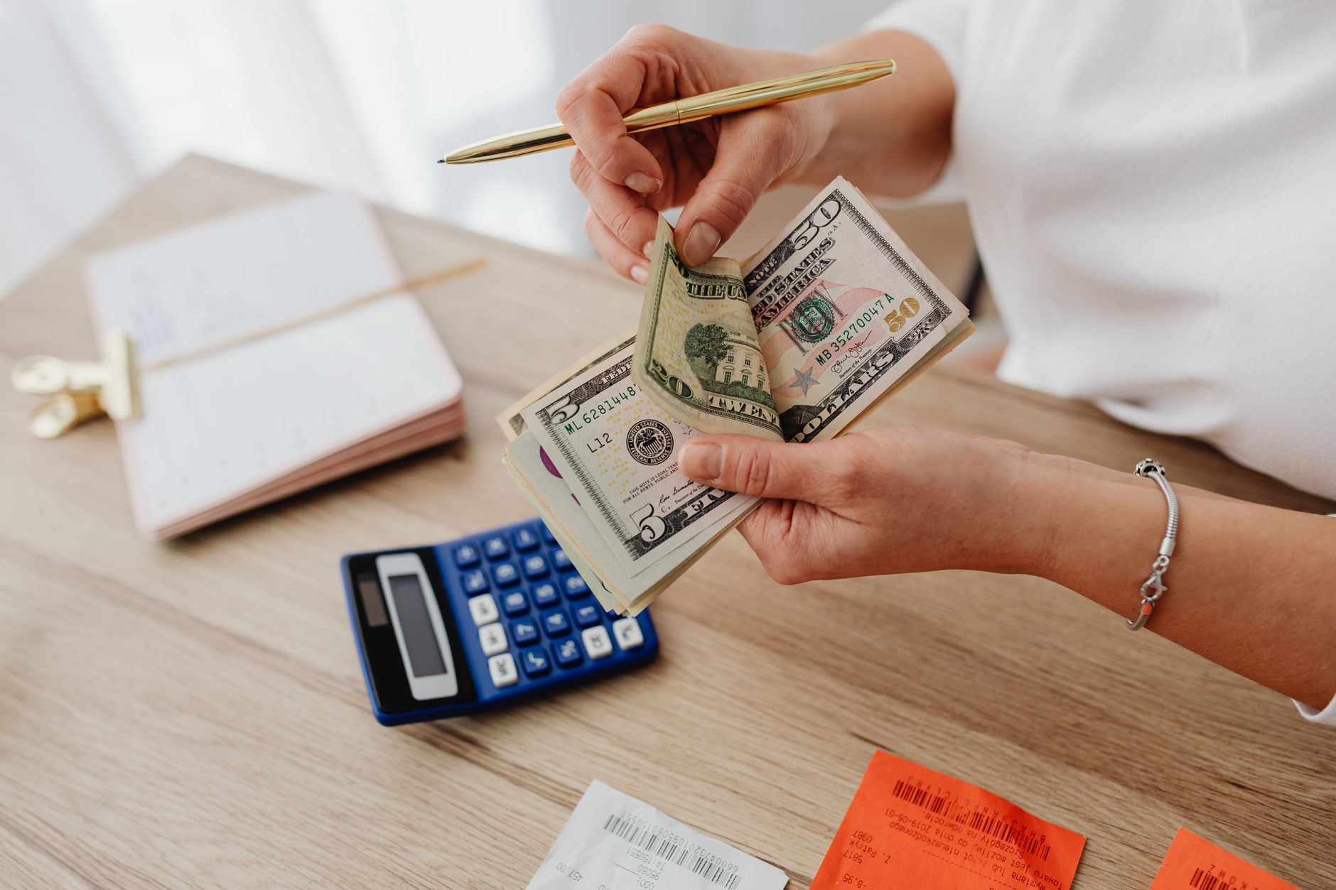 Earning Extra Income with a Karaoke Part-Time Job